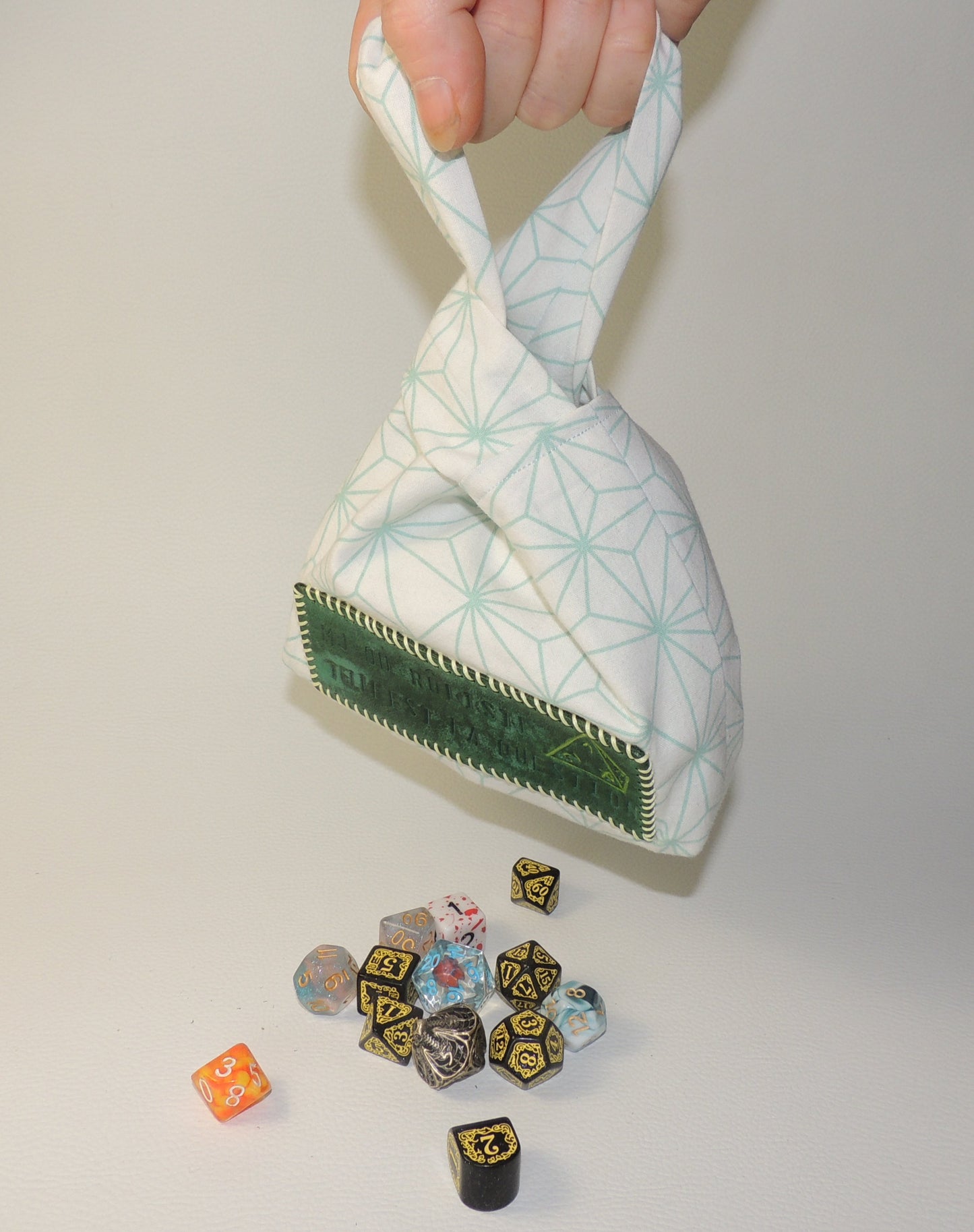 Sac à nœud japonais pour dés de jeux de rôle