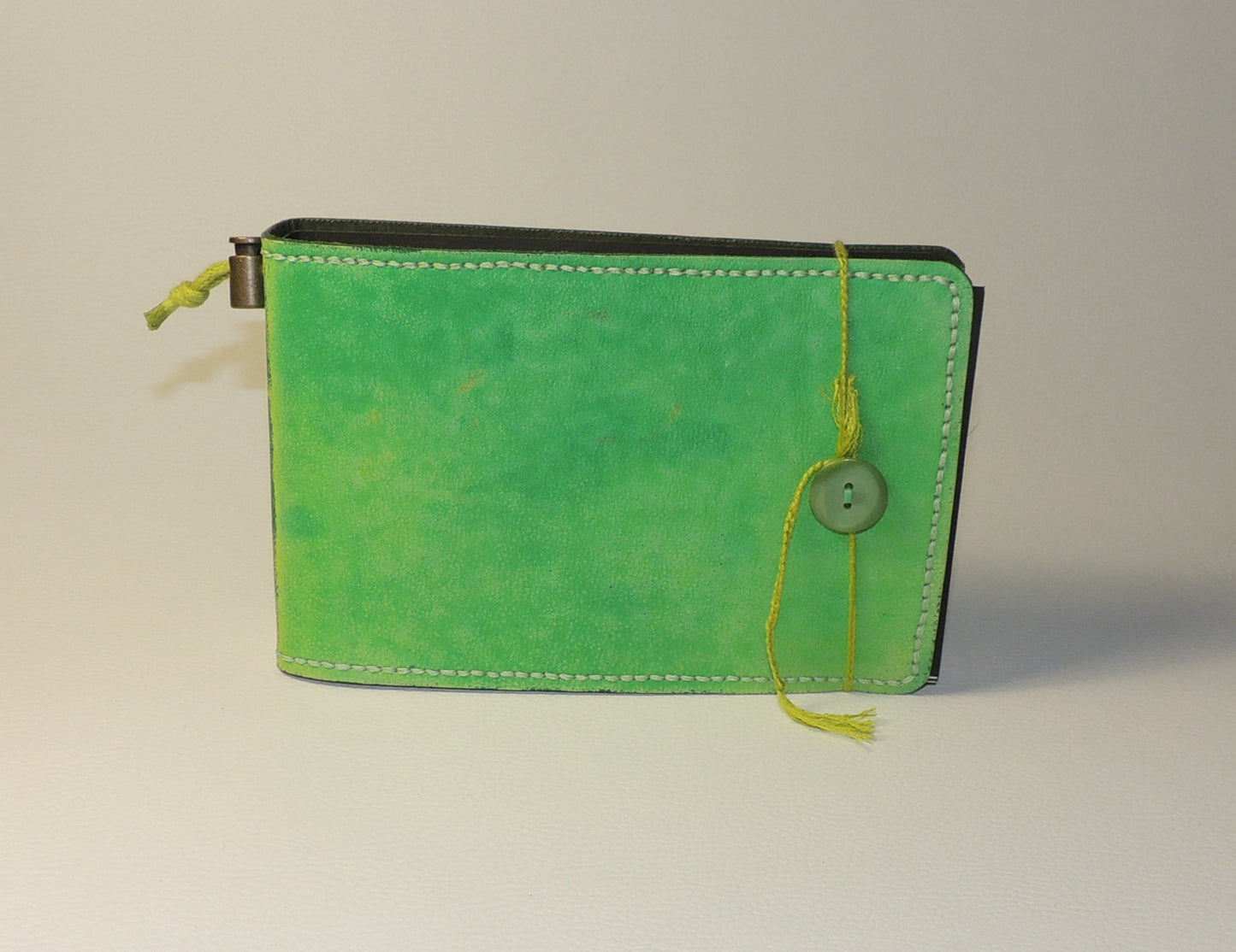Carnet de voyage rechargeable en cuir format paysage