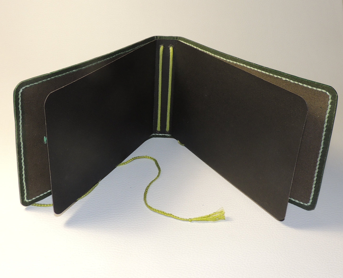 Carnet de voyage rechargeable en cuir format paysage