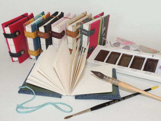 Carnet d'artiste, papier aquarelle 100% coton, 8x9cm