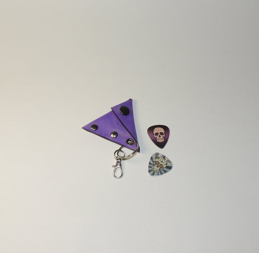 Étui en cuir pour médiator avec porte-clés