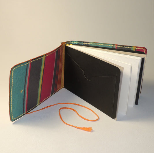 Carnet de voyage rechargeable en cuir format paysage